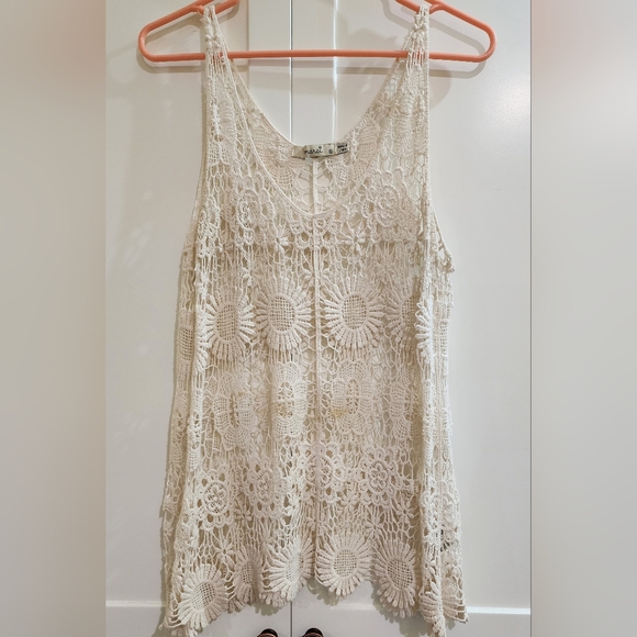 Crocheted top - Picture 1 of 2